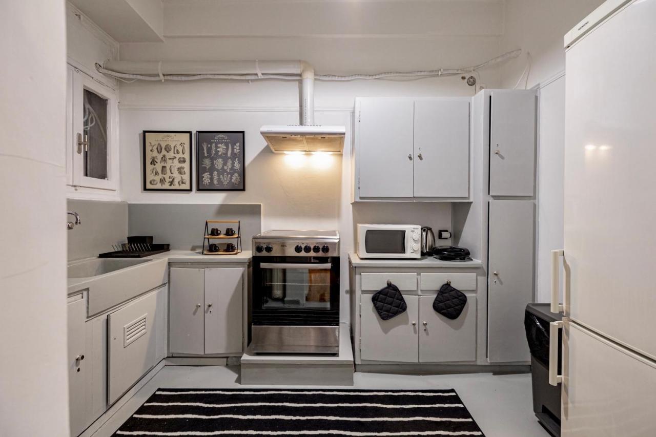 Cozy Apartment In Kolonaki Athens - Sleeps 5 Zewnętrze zdjęcie